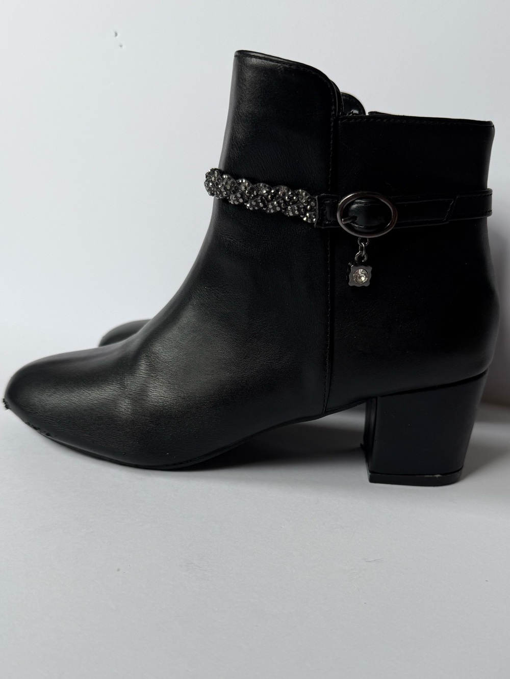 Forever 21 Black Ankle Boots Rhinestone Buckle Block Heel Booties Women’s